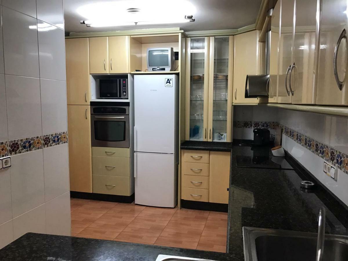 Apartamento Turistico Loyola Benidorm Luaran gambar